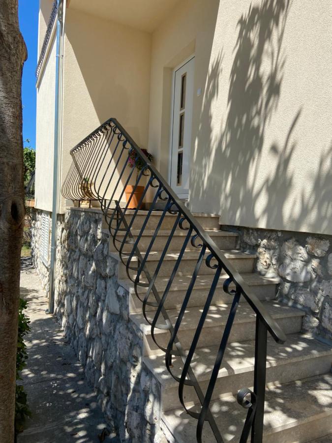 Apartman Noni ビオグラード・ナ・モル エクステリア 写真