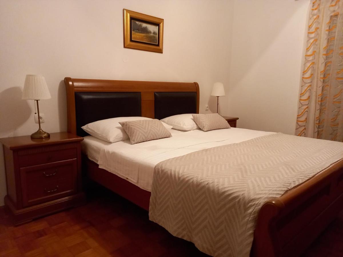 Apartman Noni ビオグラード・ナ・モル エクステリア 写真